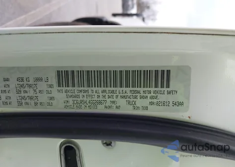 2016 Ram 2500 Tradesman из США, поврежденный, VIN 3C6UR5HL4GG268677